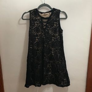 Black Lace Mini Sleeveless Dress